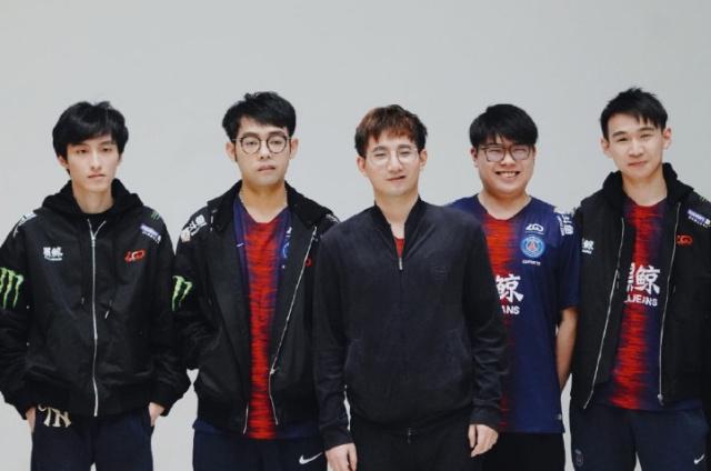 他却没能延 他却没能延