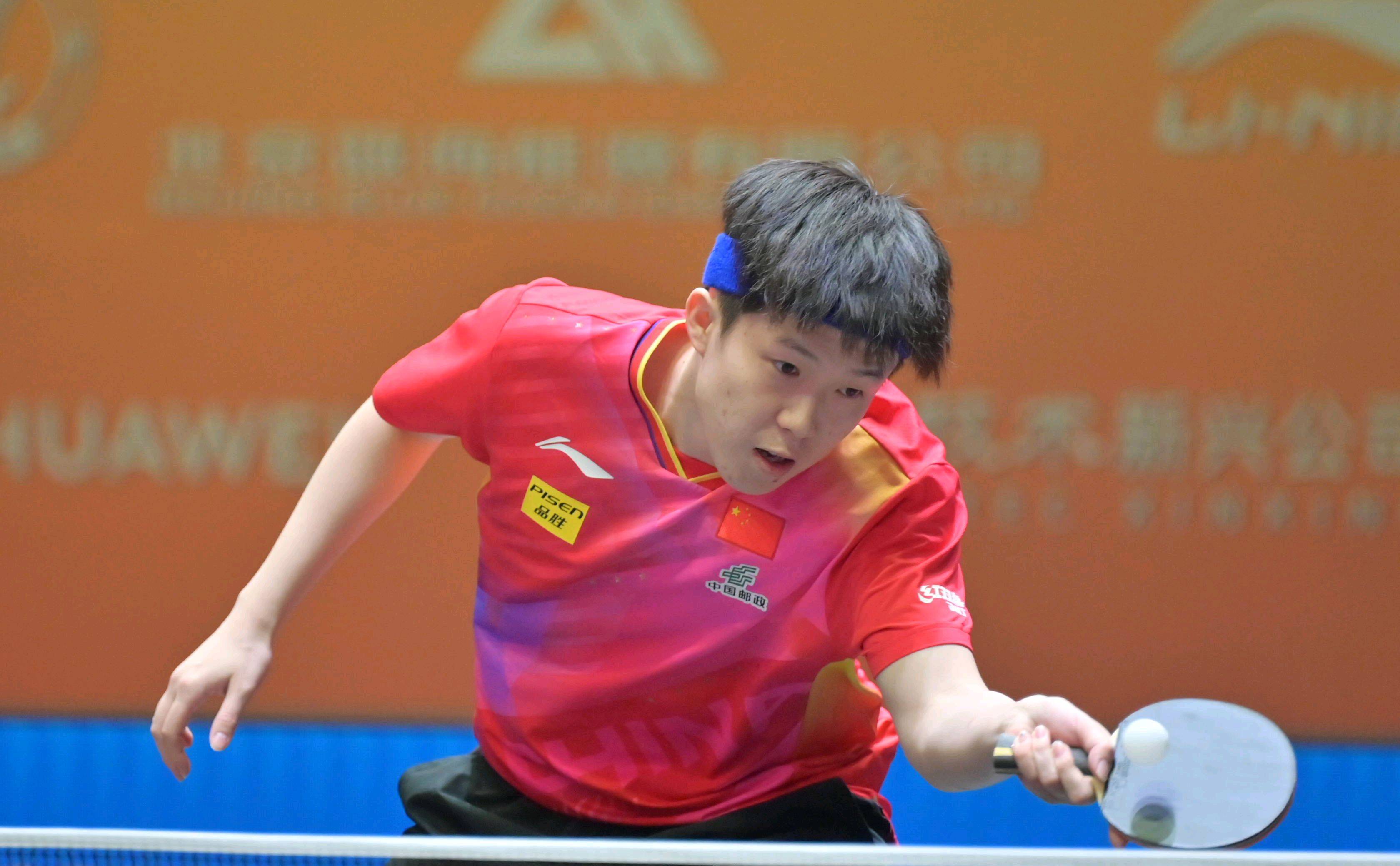 表现得尤为 表现得尤为