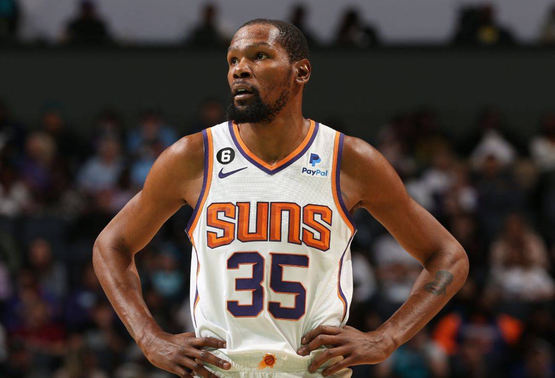 在感足以左 在感足以左