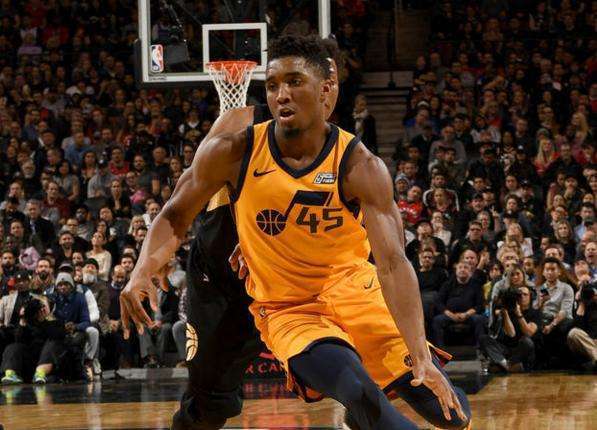 尤其在防守 尤其在防守